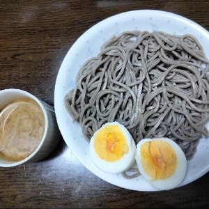 ゆで卵♪蕎麦（めんつゆごまドレつゆ）✧˖°